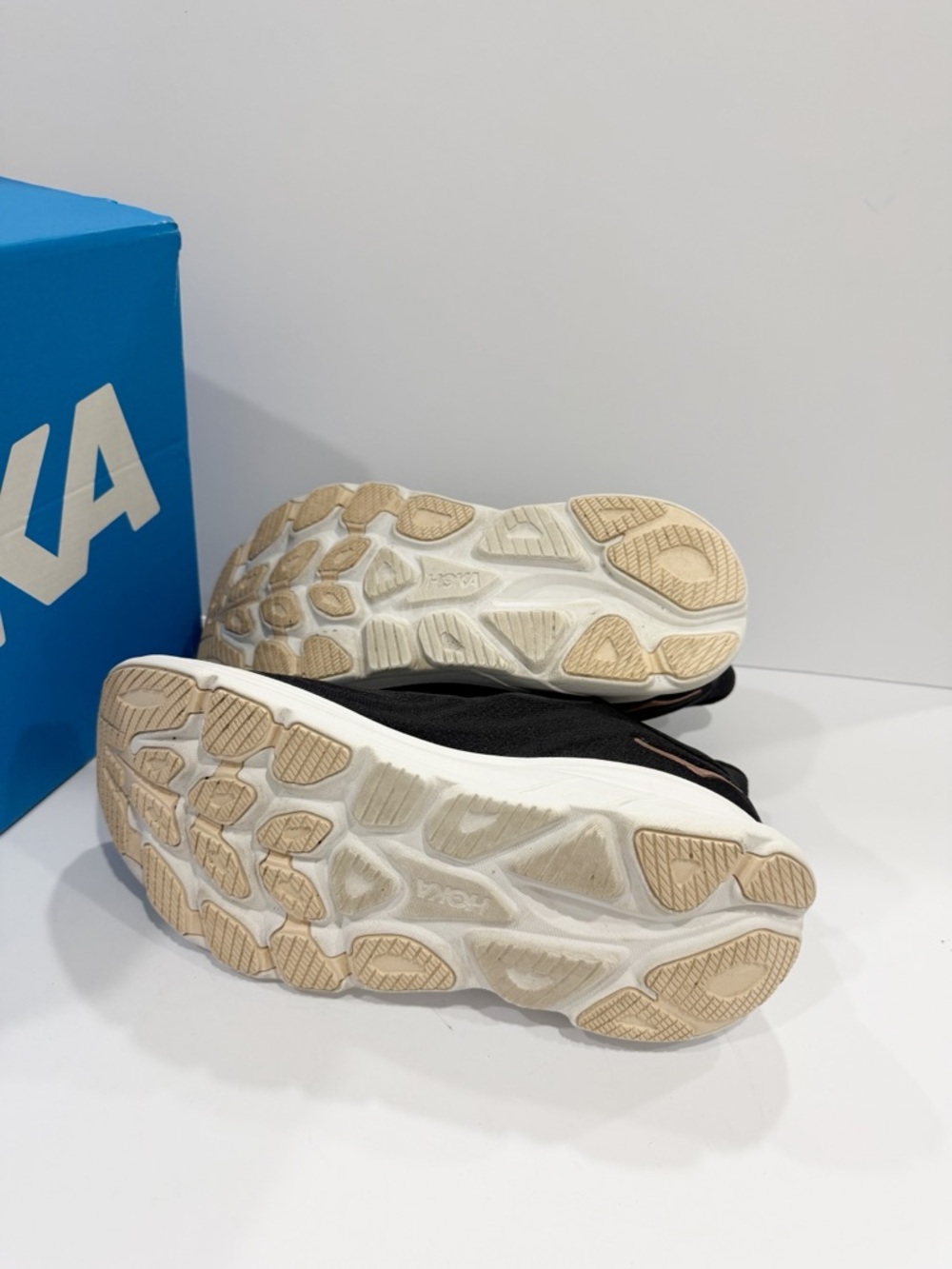 Hoka One One Clifton 10 Women’s Shoes - Picture 7 of 10